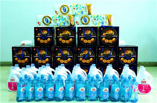 華全集團(tuán)為女同胞準(zhǔn)備的節(jié)日禮物